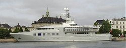 Charles Simonyi's yacht "Skat"